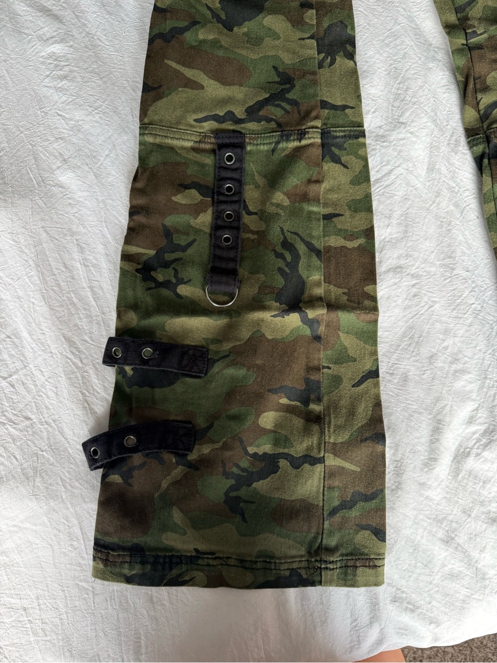Social Collision Camo Strap Flare Pants Size 11 Green Military Buckle - Picture 5 of 9